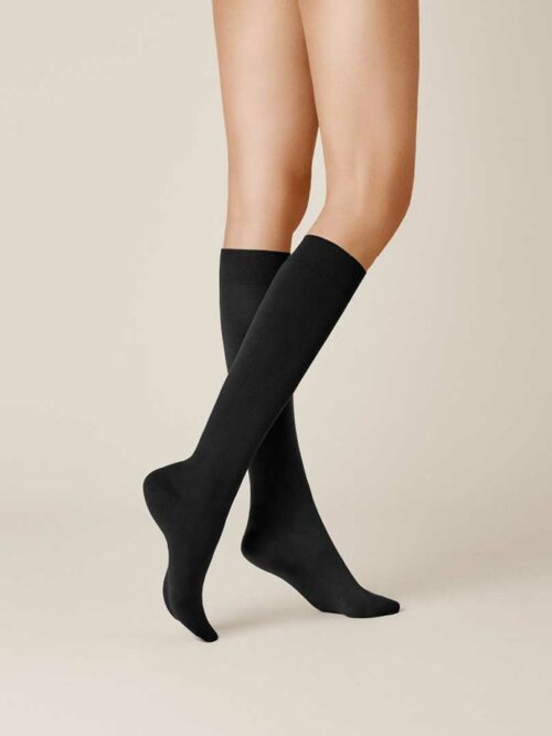 KUNERT Damen SENSUAL COTTON -  35/38 - Kniestrümpfe aus feinem Baumwoll-Mix - Black (Schwarz)